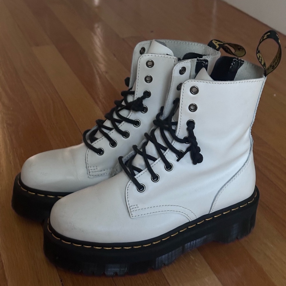 White platform Dr martens